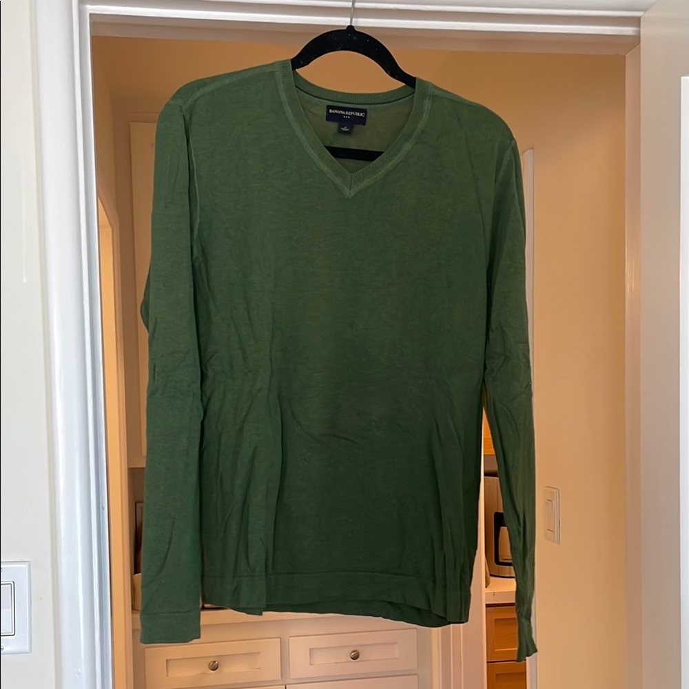 Banana Republic Green V-Neck Sweater Knit Long Sleeve